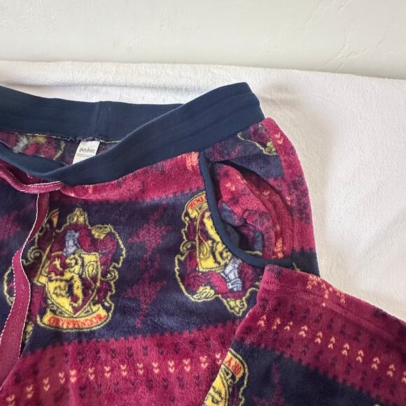 Harry Potter Hogwarts Gryffindor Crest Sleepwear Pants Large Womans Sweats Comfy - Picture 3 of 6